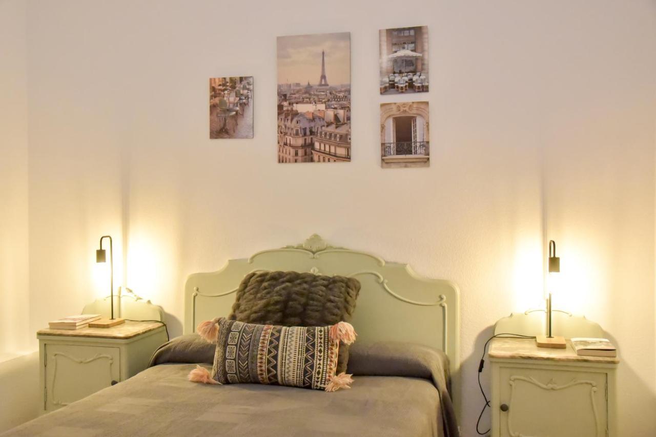 Appartamento Peace, Pool & Parking At Centre Siviglia Esterno foto